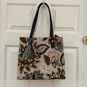 Spartina 449 Floral Tapestry Tote in Beige, Brown & Black NWOT